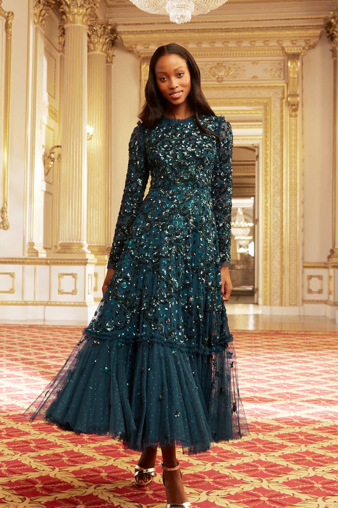 Luxurious Emerald High-neck Long Sleeves Sequin Lace Mermaid Long Prom –  SposaBridal
