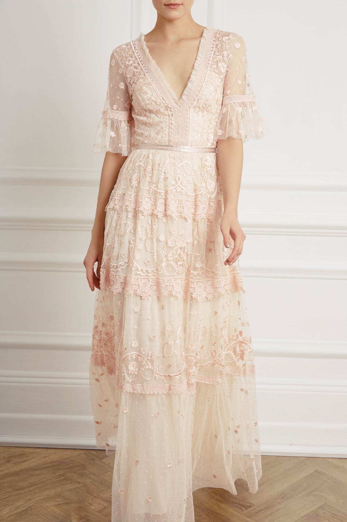 Midsummer Lace Gown Cream | Needle & Thread Midsummer Lace Gown Cream | Needle & Thread