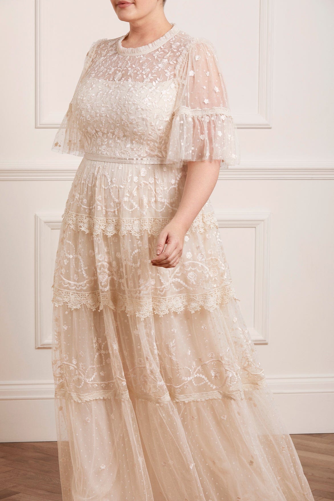 white christmas dresses Midsummer Lace Round Neck Gown white christmas dresses Midsummer Lace Round Neck Gown