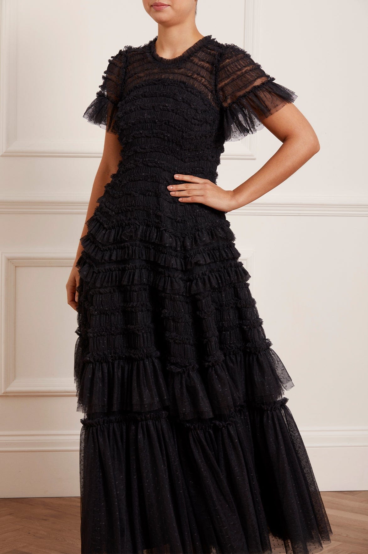 Valentine Ruffle Gown – Black